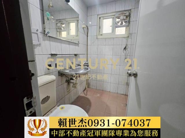 南投南投市透天-12