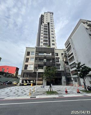 三重法拍大樓-7