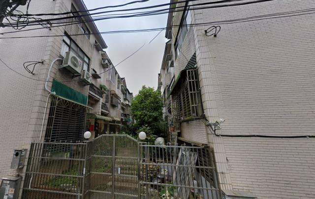 龍潭法拍別墅-1