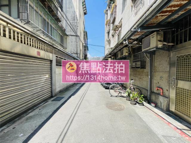 台北文山區公寓法拍-11