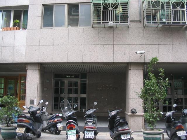 新北蘆洲法拍大樓-2