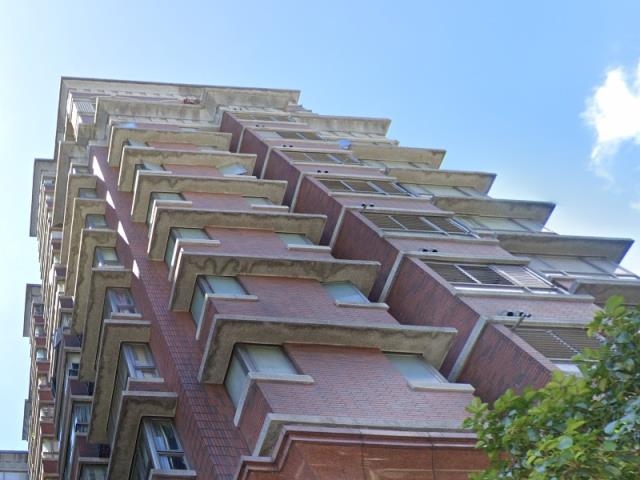 板橋拍賣大樓-2