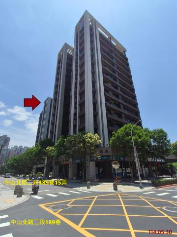 新北淡水大樓法拍-1