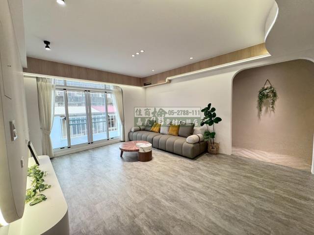 東區公寓-1