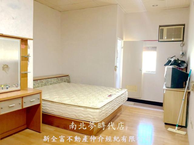 台南安南透天-8