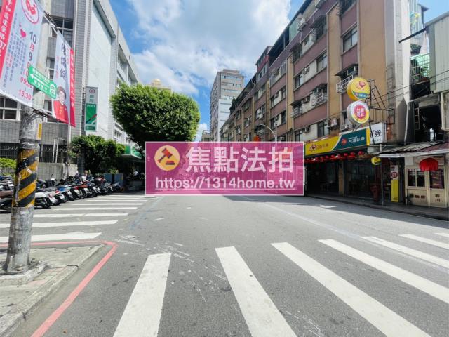 新北大樓法拍-13