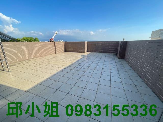 西區透天-12