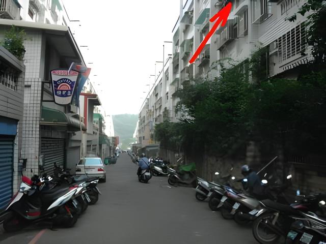 桃園龜山公寓拍賣-1