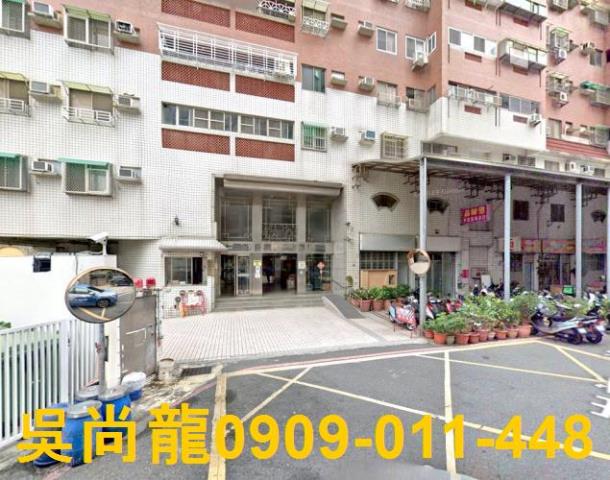 東區法拍大樓-4