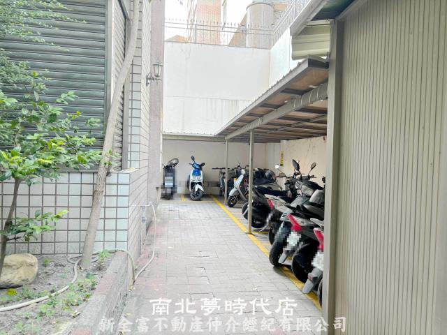 東區華廈-11