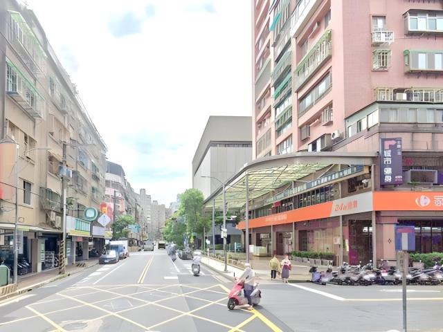 中和大樓法拍-4