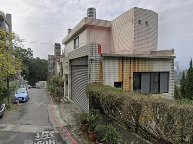 信義區透天法拍-1