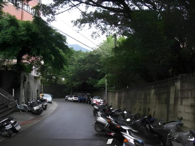 台北北投法拍大樓-3