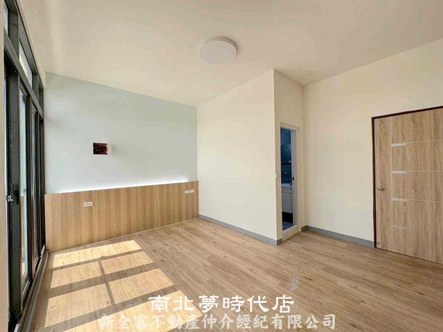 西港透天-9