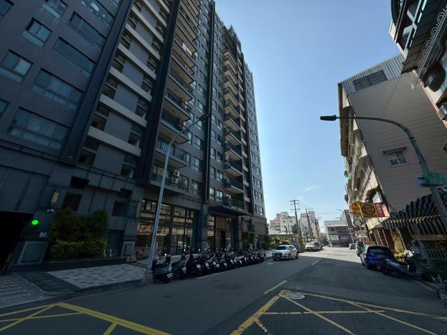 高雄楠梓法拍大樓-4