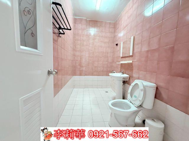 中西區透天-8