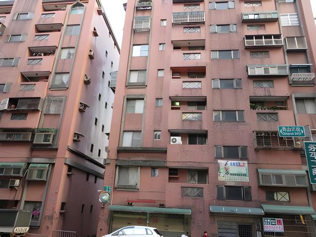 桃園楊梅拍賣大樓-4