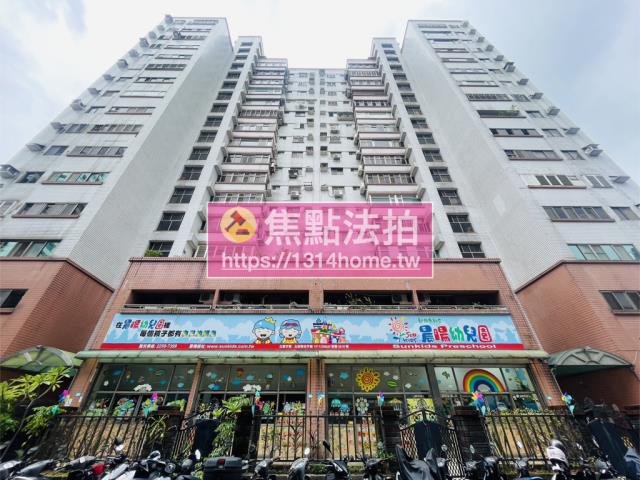 新北板橋拍賣大樓-1