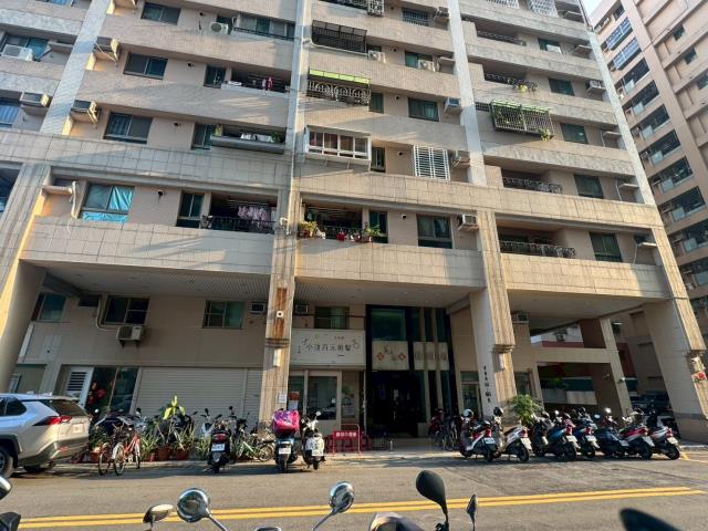 楠梓法拍大樓-8