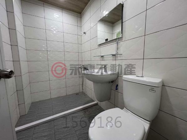 台南南區公寓-9