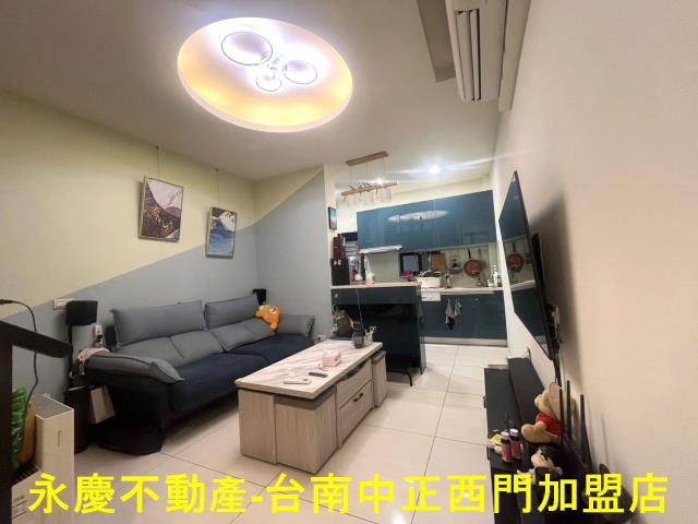 台南東區透天-1