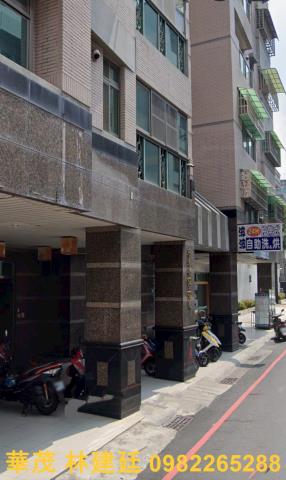 東區法拍華廈-3