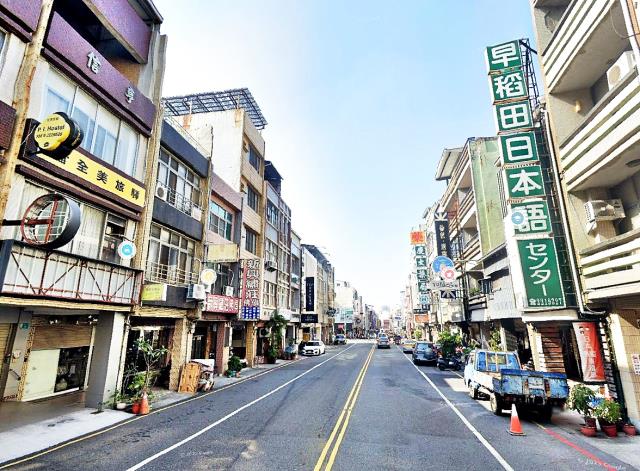 台南中西區拍賣透天-4