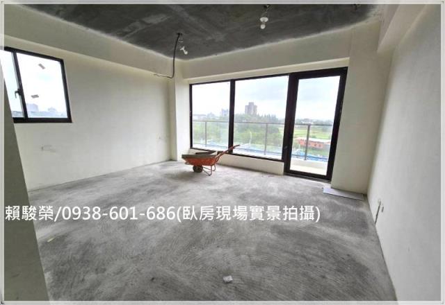 中壢青埔全新電梯農舍