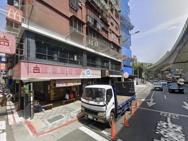 內湖大樓法拍-5