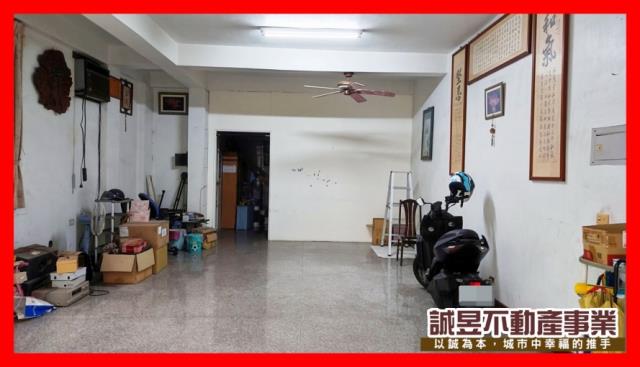 台南東區透天-1