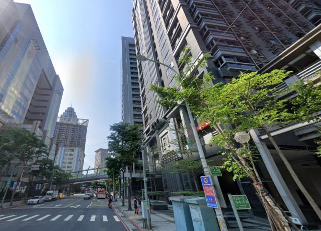 板橋大樓法拍-4