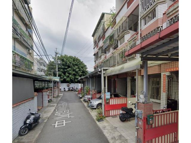 台中法拍透天-3