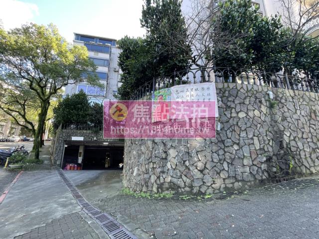 新北汐止法拍透天-6