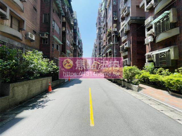 新北板橋店面拍賣-7