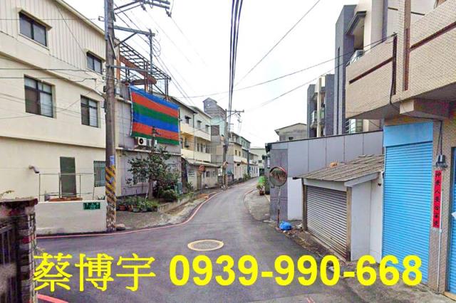 西區育人路法拍屋透天