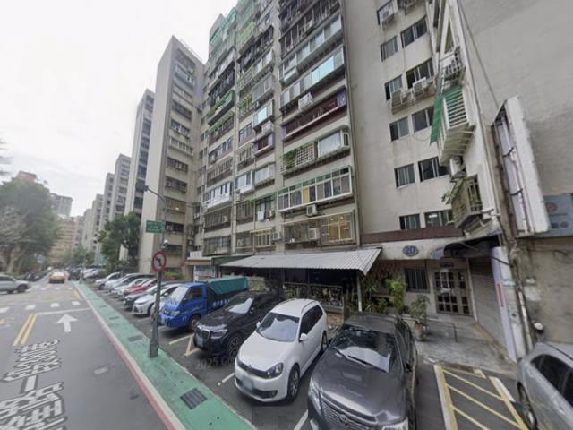 台北信義區法拍大樓-5