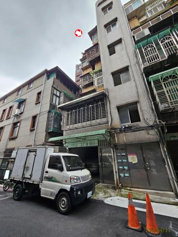 台北萬華法拍公寓-1
