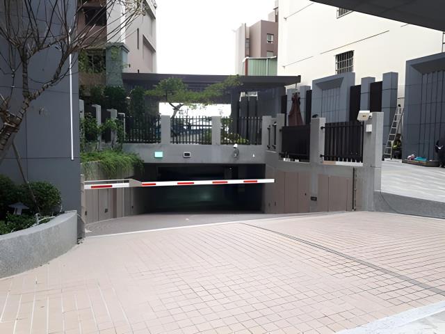 桃園桃園區法拍大樓-5