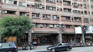 台中南屯大樓法拍-2