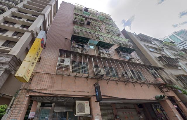 板橋華廈法拍-1