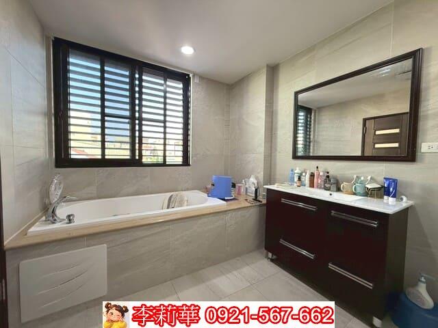 台南關廟透天-10