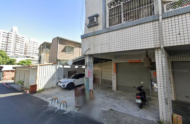 大寮法拍透天-3