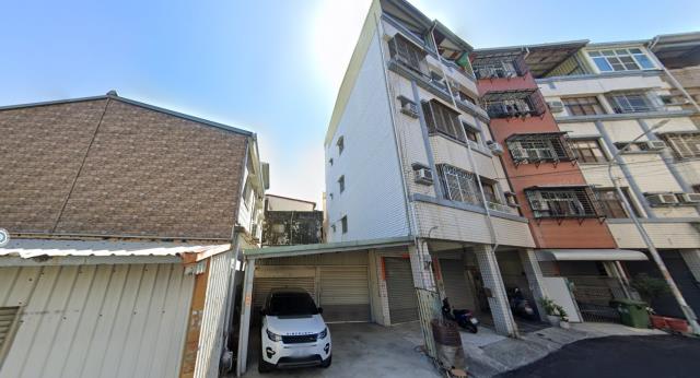 大寮法拍透天-4