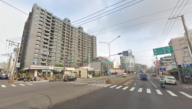 楠梓法拍大樓-2