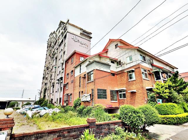 斗六市久安路電梯3房