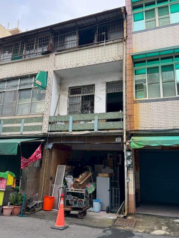 高雄前鎮法拍透天-3