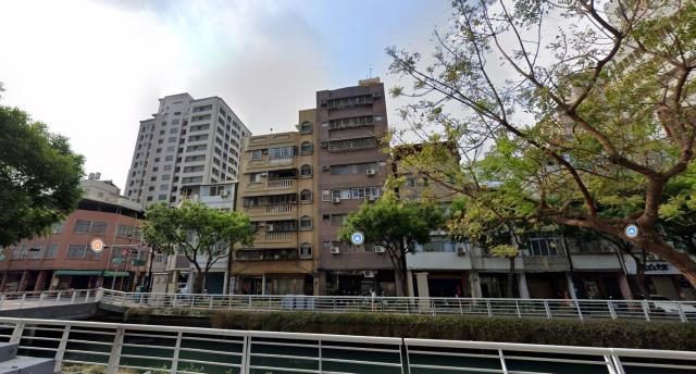 三民區法拍大樓-3