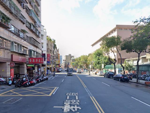 新北三重大樓法拍-4