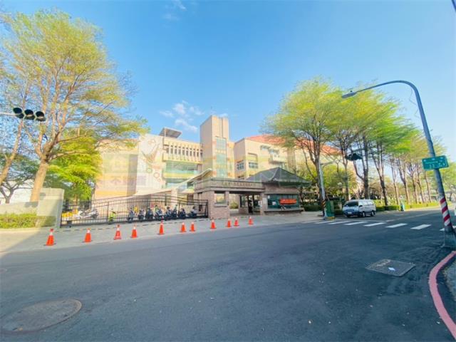 高雄小港透天-11