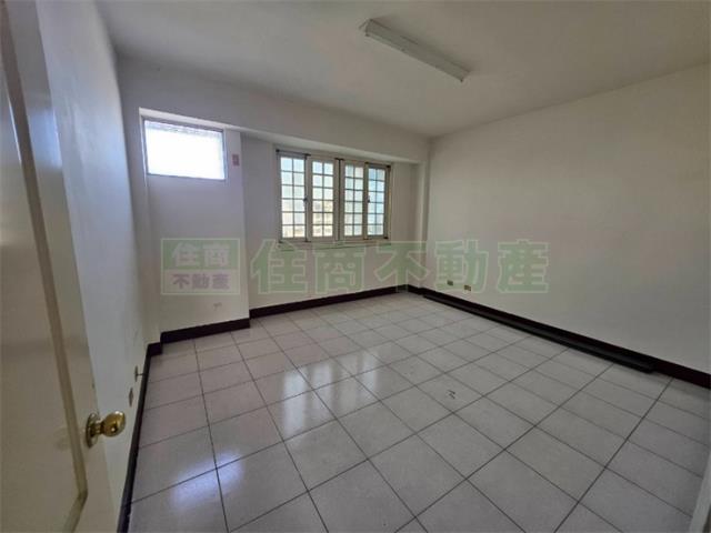 高雄小港透天-12